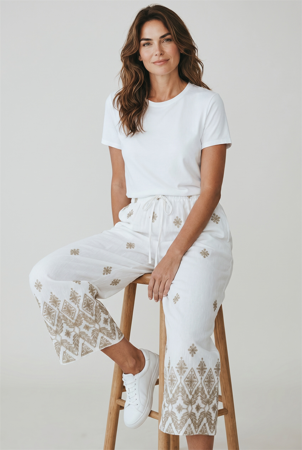 Pantalone ricamo